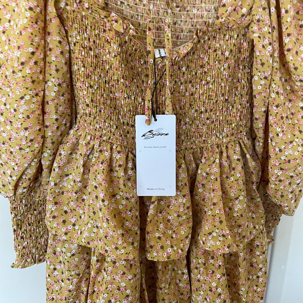 Byinns NWT Smocked Ruffle Mini Dress - Puff Sleeve Ruched Bodice - Picture 5 of 5